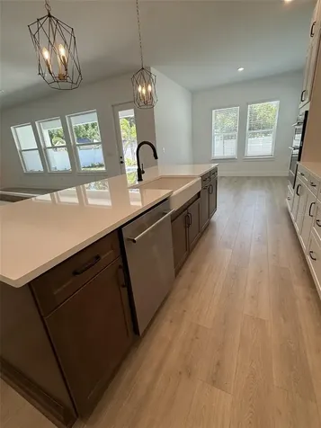 3601 E Tampa Circle Tampa FL 33629