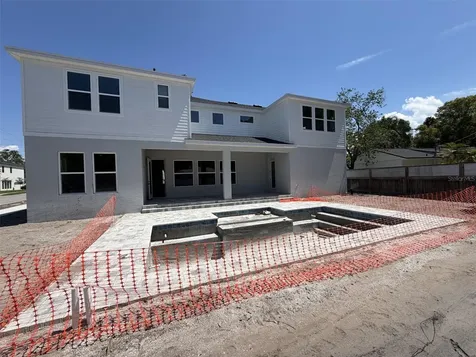 3601 E Tampa Circle Tampa FL 33629