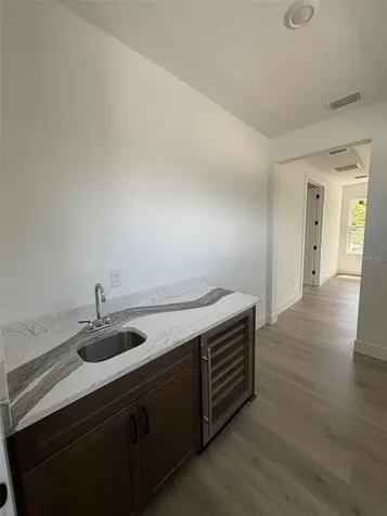 3601 E Tampa Circle Tampa FL 33629