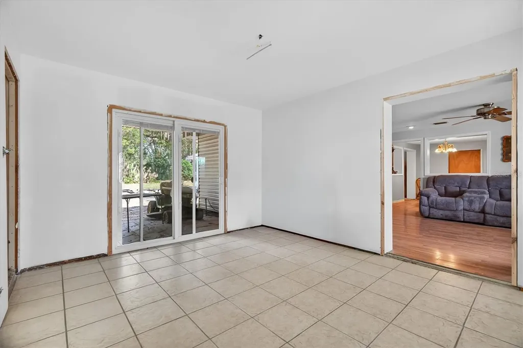 1109 E 8th Avenue Mount Dora FL 32757