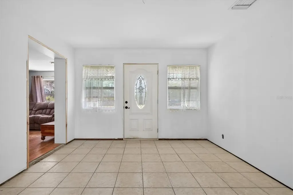 1109 E 8th Avenue Mount Dora FL 32757