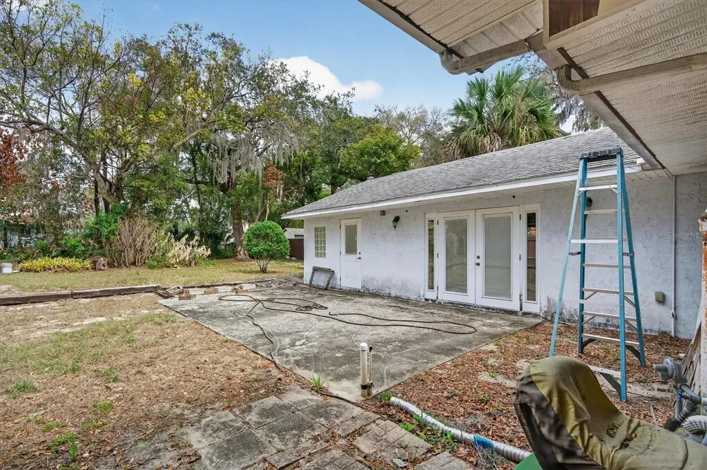 1109 E 8th Avenue Mount Dora FL 32757