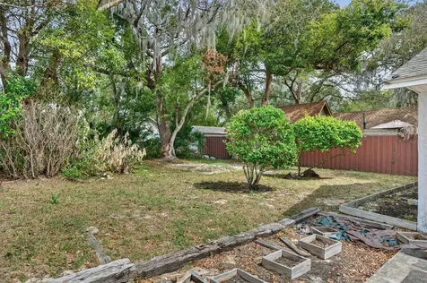 1109 E 8th Avenue Mount Dora FL 32757
