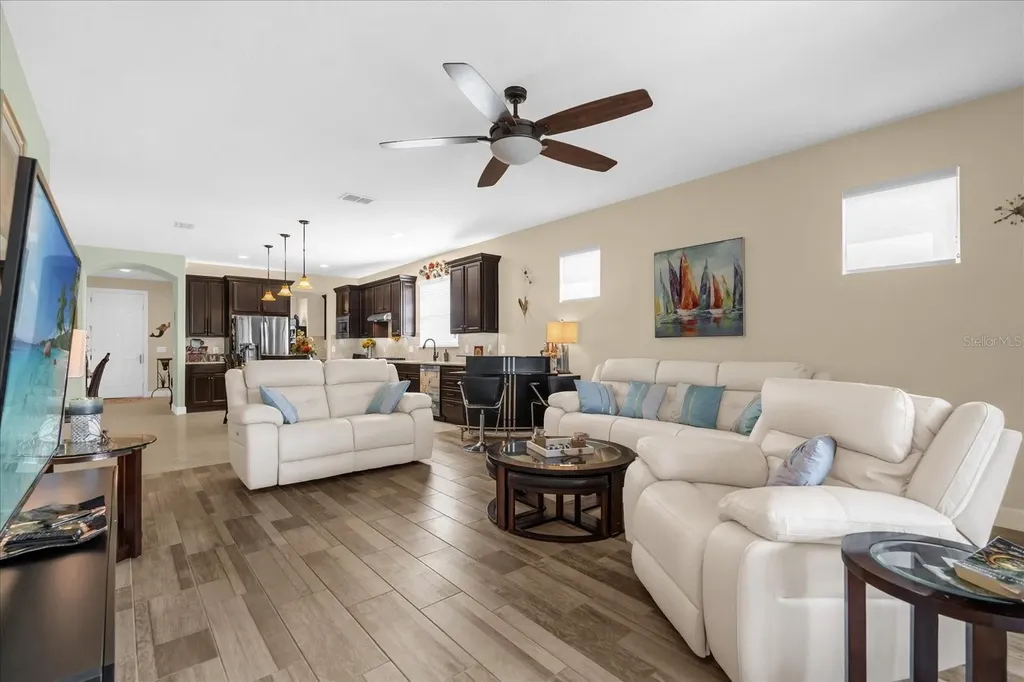 715 Asturias Road Davenport FL 33837