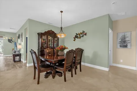 715 Asturias Road Davenport FL 33837