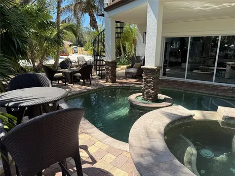 4651 Higel Avenue Sarasota FL 34242