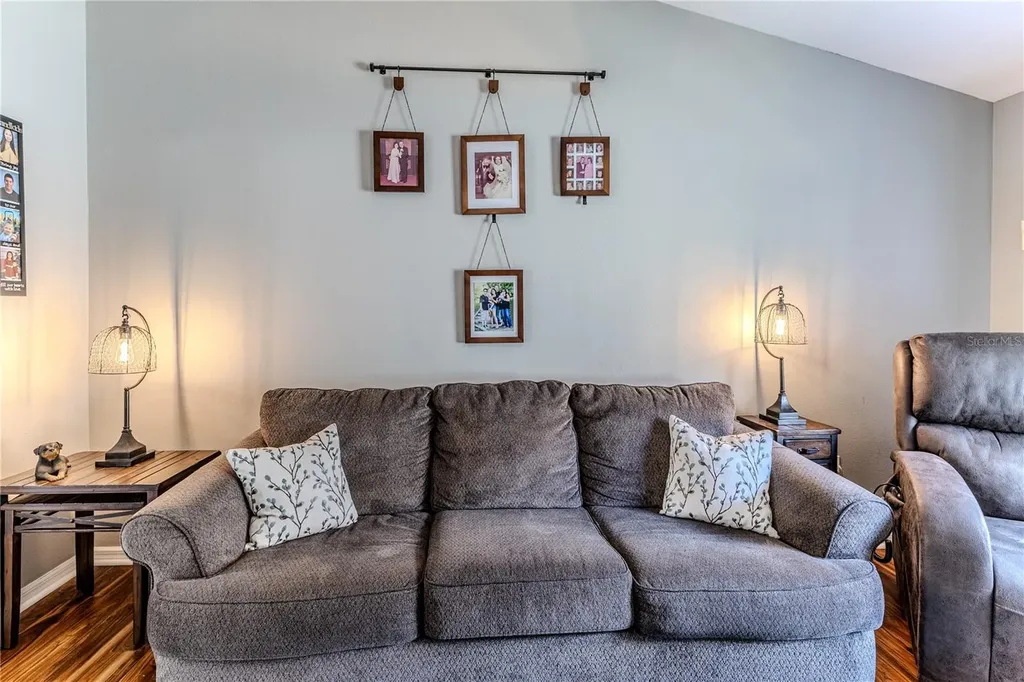 18735 Rolling Hills Loop Hudson FL 34667