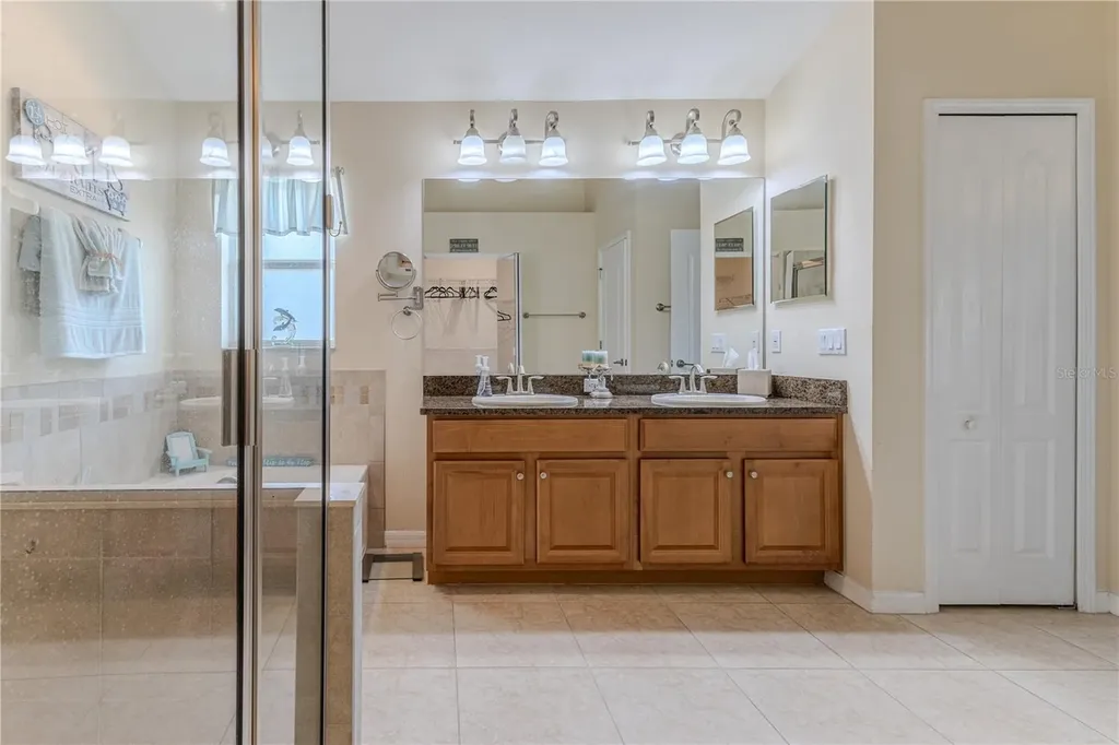 18735 Rolling Hills Loop Hudson FL 34667