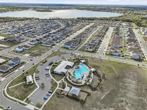 1923 Perch Hammock Loop Groveland FL 34736