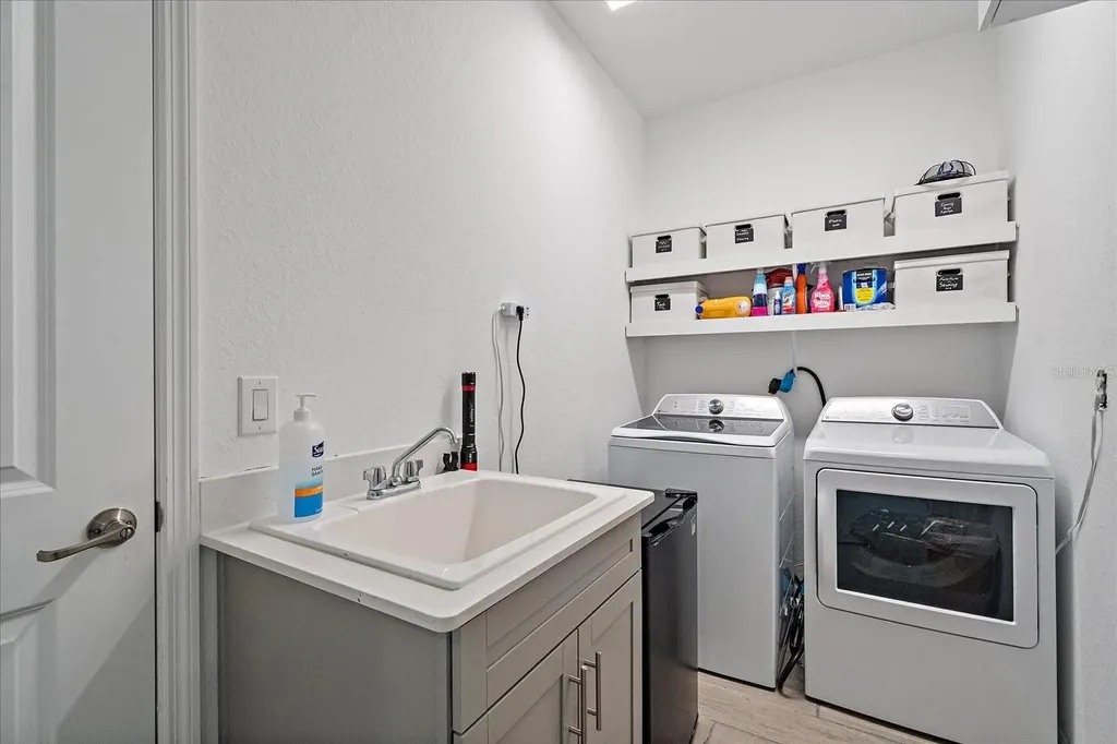 17552 Santorini Court Venice FL 34293