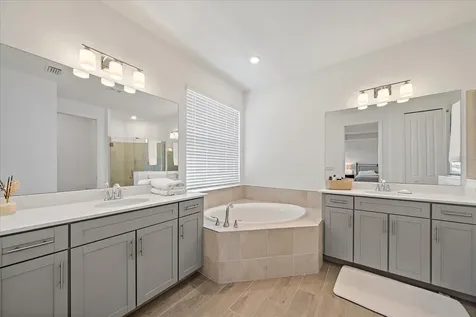 17552 Santorini Court Venice FL 34293