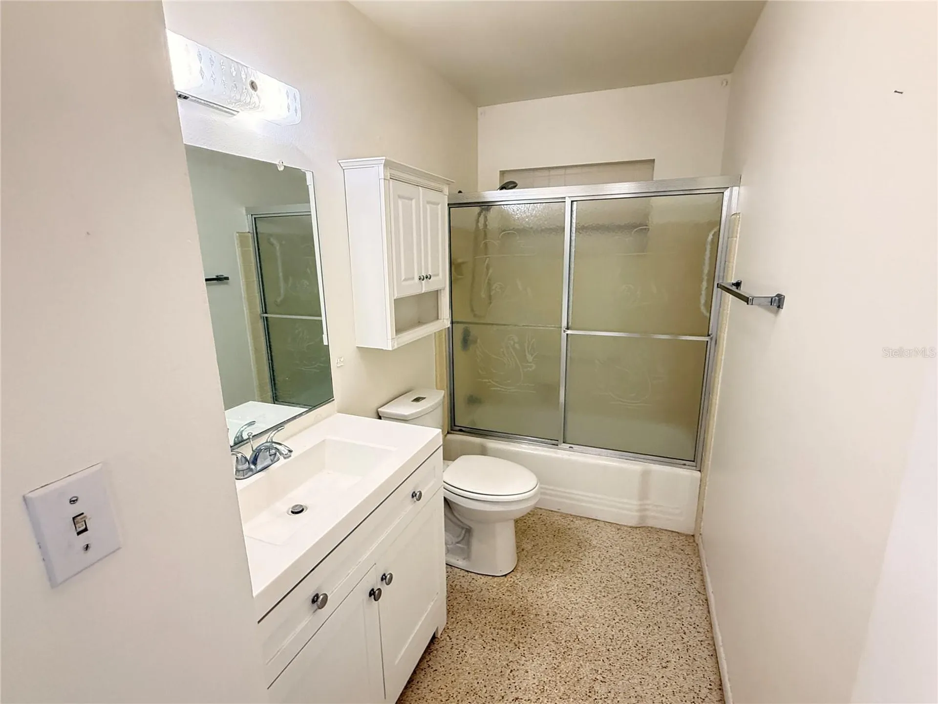 713 Thunderbird Avenue Sun City Center FL 33573