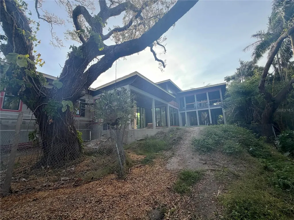 2100 Mcclellan Parkway Sarasota FL 34239