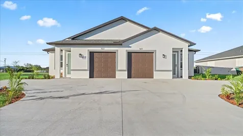 913/915 NE 15th Lane Cape Coral FL 33909