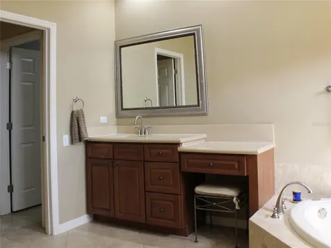 406 Petrel Trail Bradenton FL 34212