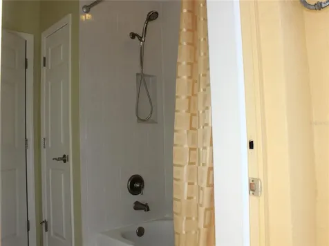 406 Petrel Trail Bradenton FL 34212