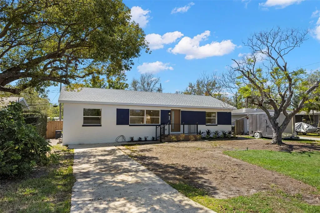 2221 Terrace Drive N Clearwater FL 33765