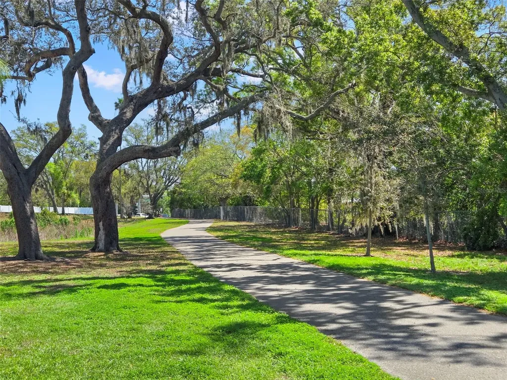 2221 Terrace Drive N Clearwater FL 33765