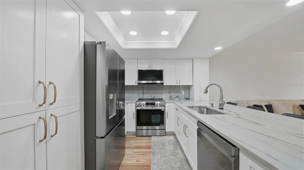825 S Osprey Avenue Sarasota FL 34236