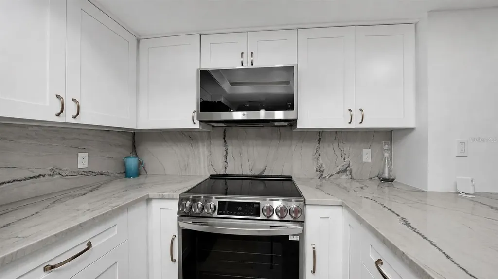 825 S Osprey Avenue Sarasota FL 34236