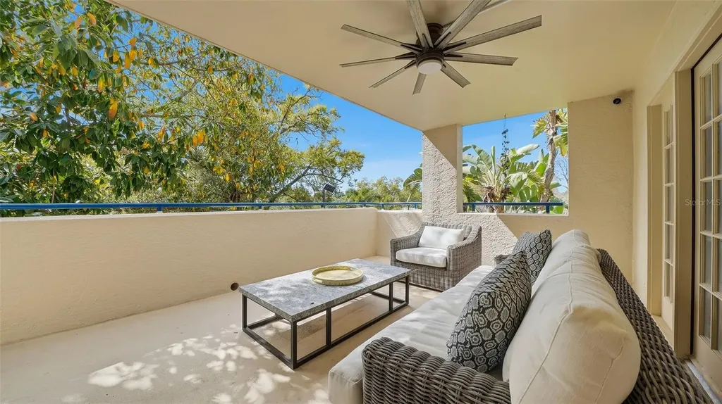825 S Osprey Avenue Sarasota FL 34236