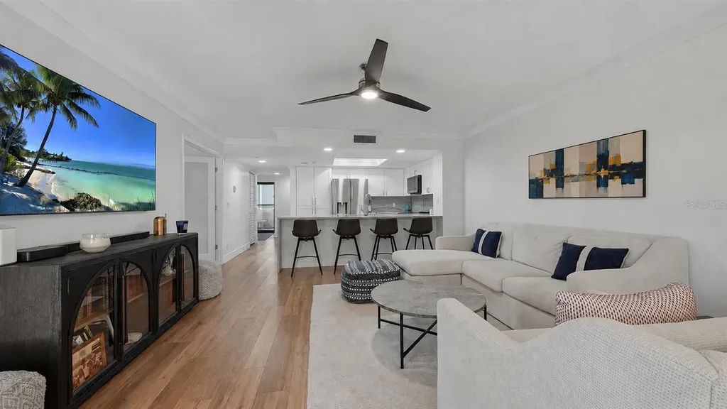 825 S Osprey Avenue Sarasota FL 34236
