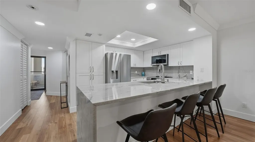 825 S Osprey Avenue Sarasota FL 34236