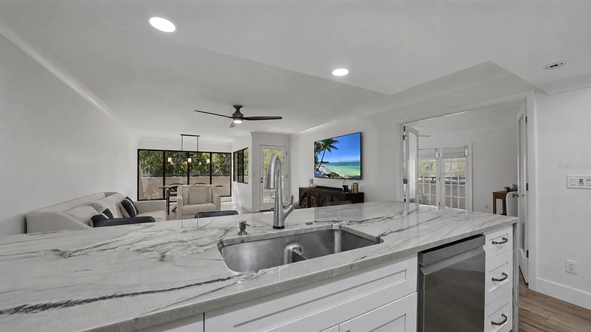 825 S Osprey Avenue Sarasota FL 34236