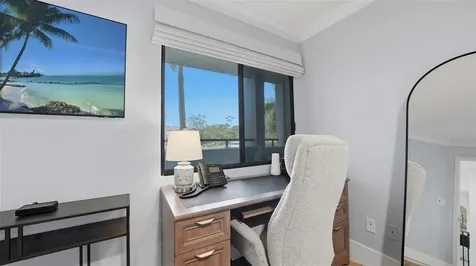 825 S Osprey Avenue Sarasota FL 34236