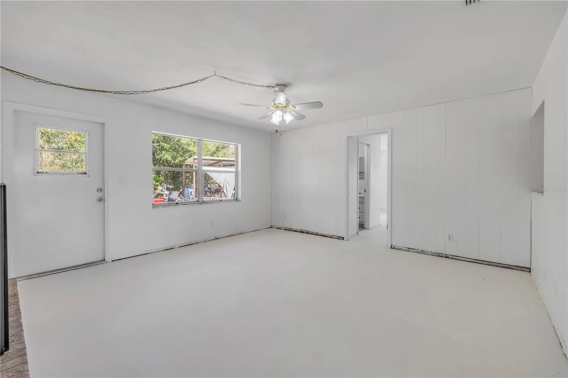 546 Cambridge Circle South Daytona FL 32119