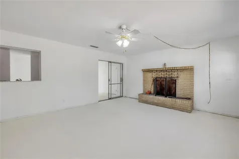 546 Cambridge Circle South Daytona FL 32119