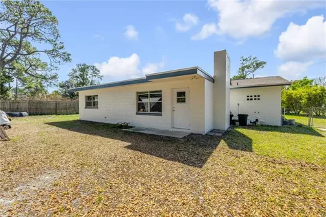 546 Cambridge Circle South Daytona FL 32119