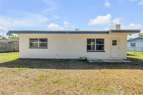 546 Cambridge Circle South Daytona FL 32119