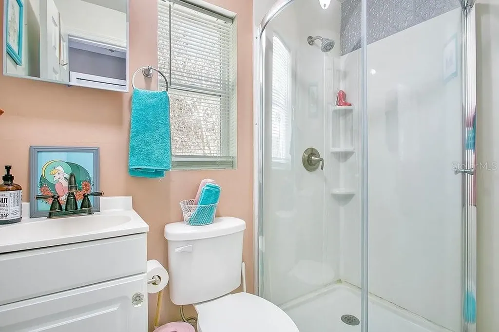 741 Saxby Avenue Orlando FL 32835