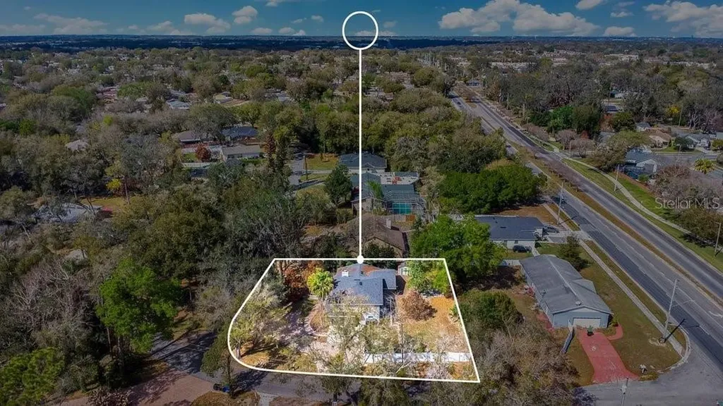 741 Saxby Avenue Orlando FL 32835