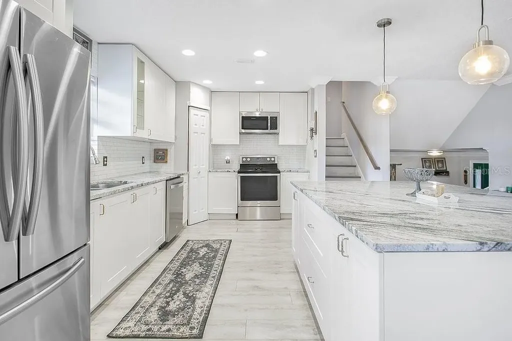 741 Saxby Avenue Orlando FL 32835