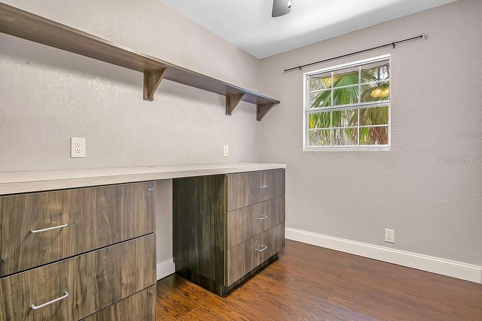 741 Saxby Avenue Orlando FL 32835