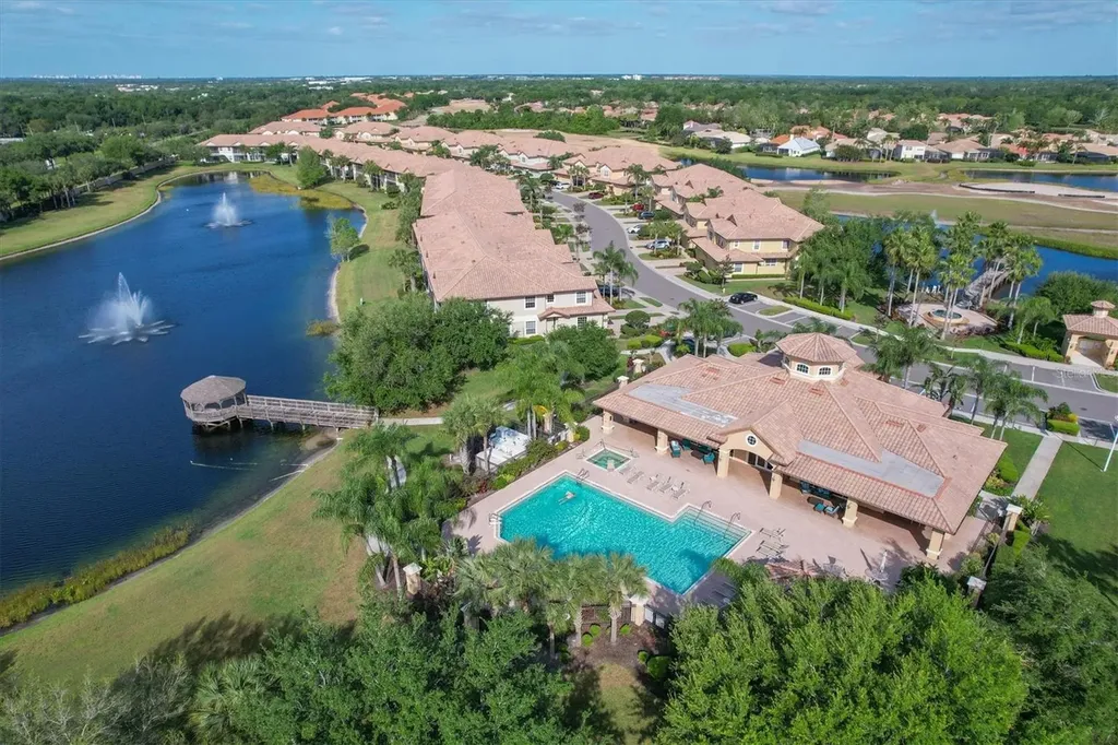 8411 Miramar Way Lakewood Ranch FL 34202
