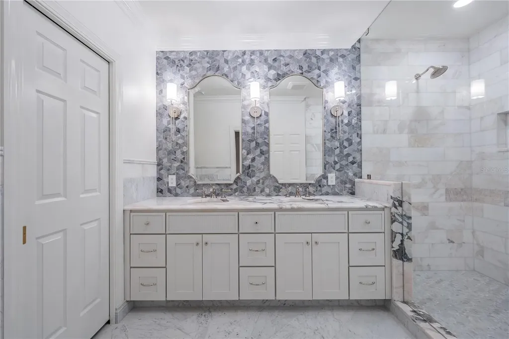 2870 Cobblestone Drive Palm Harbor FL 34684