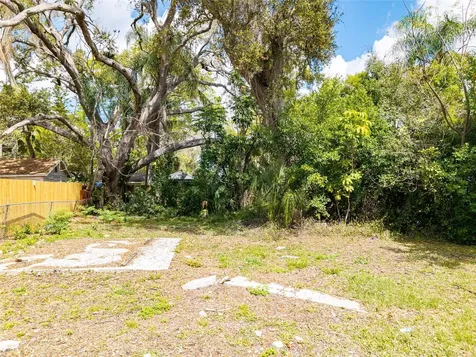 1107 Putnam Drive Sarasota FL 34234
