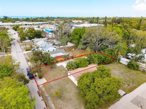 1107 Putnam Drive Sarasota FL 34234