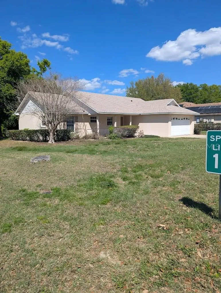 108 Twin Lake Circle Umatilla FL 32784