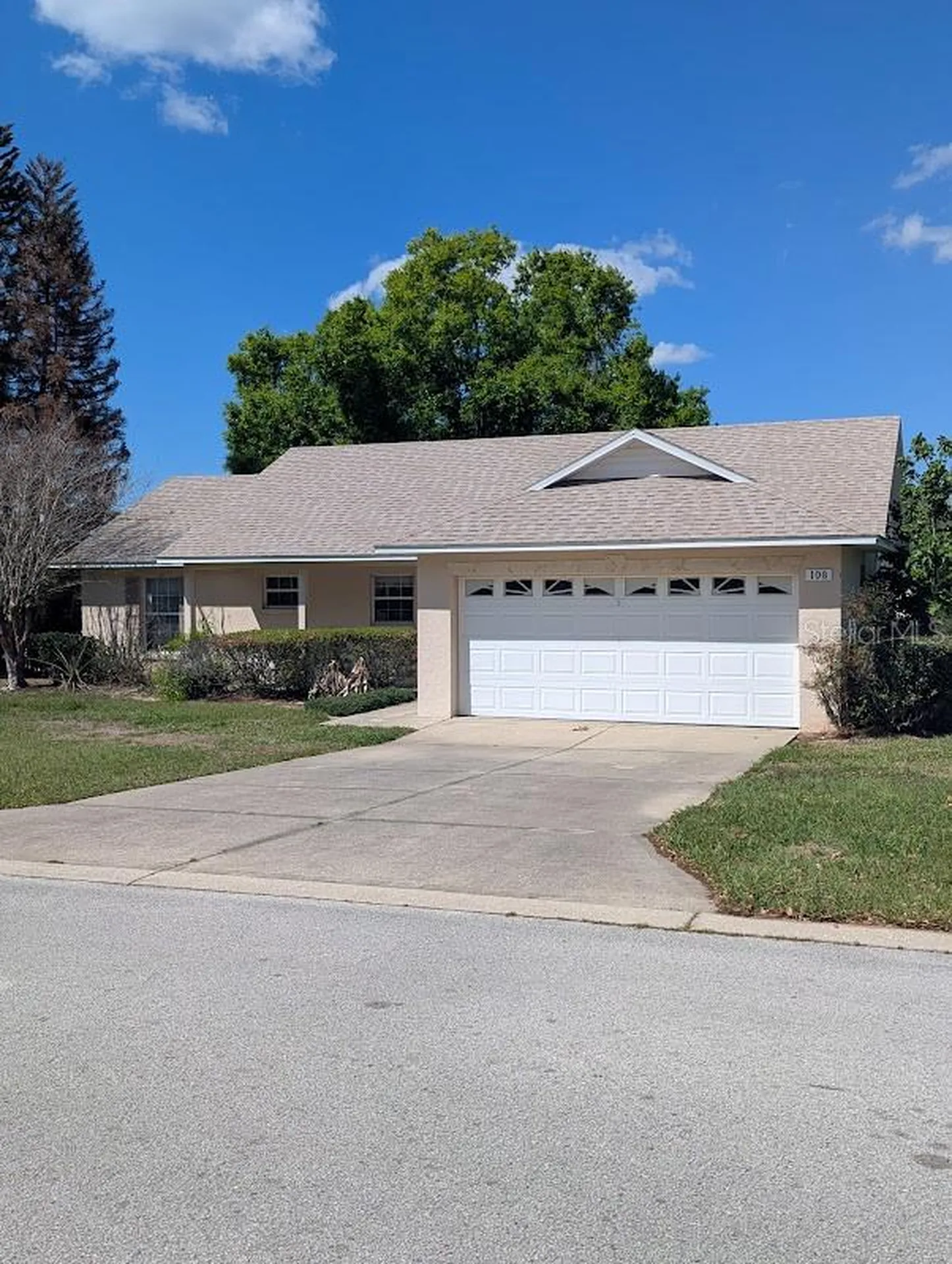 108 Twin Lake Circle Umatilla FL 32784