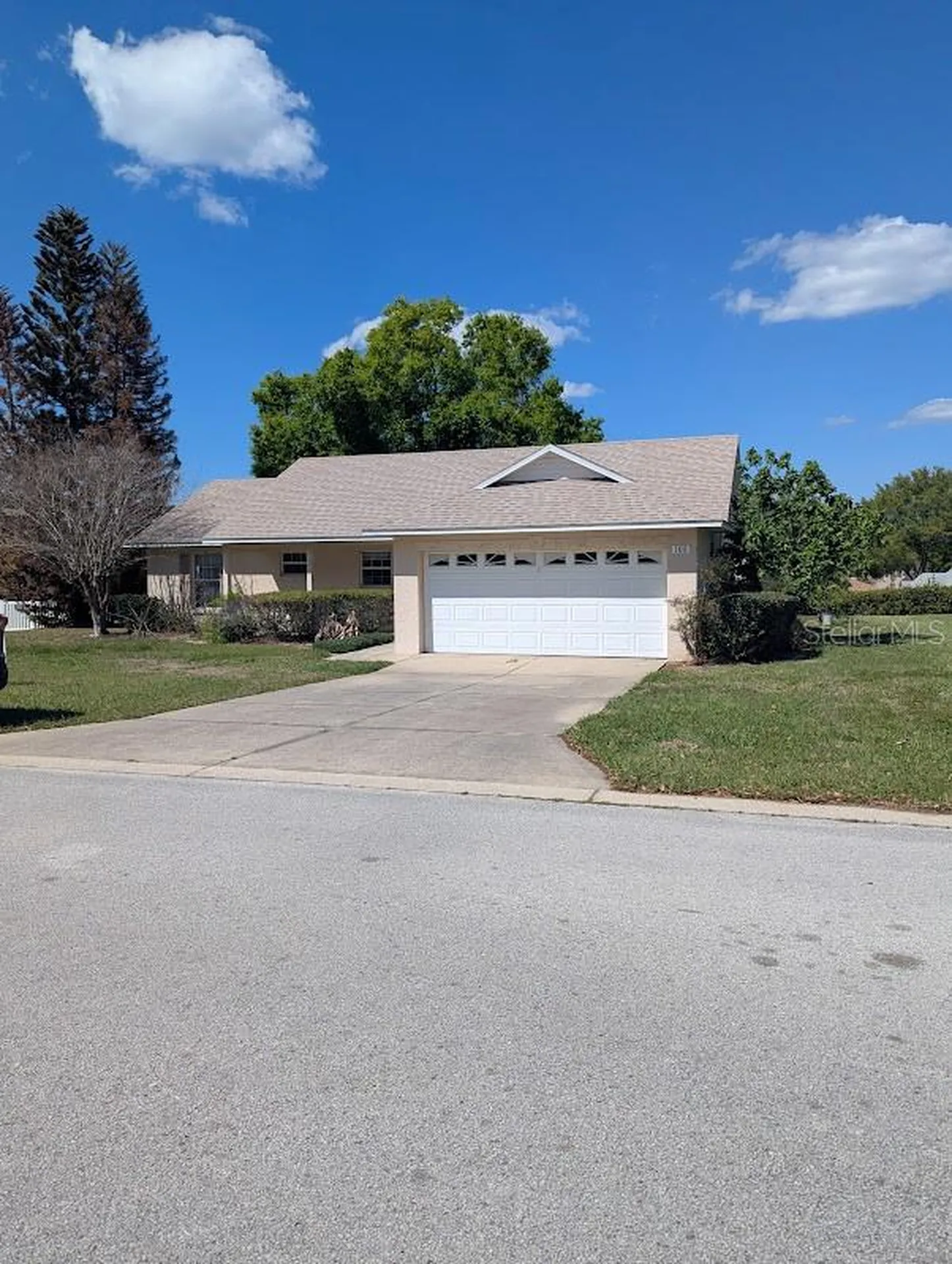 108 Twin Lake Circle Umatilla FL 32784