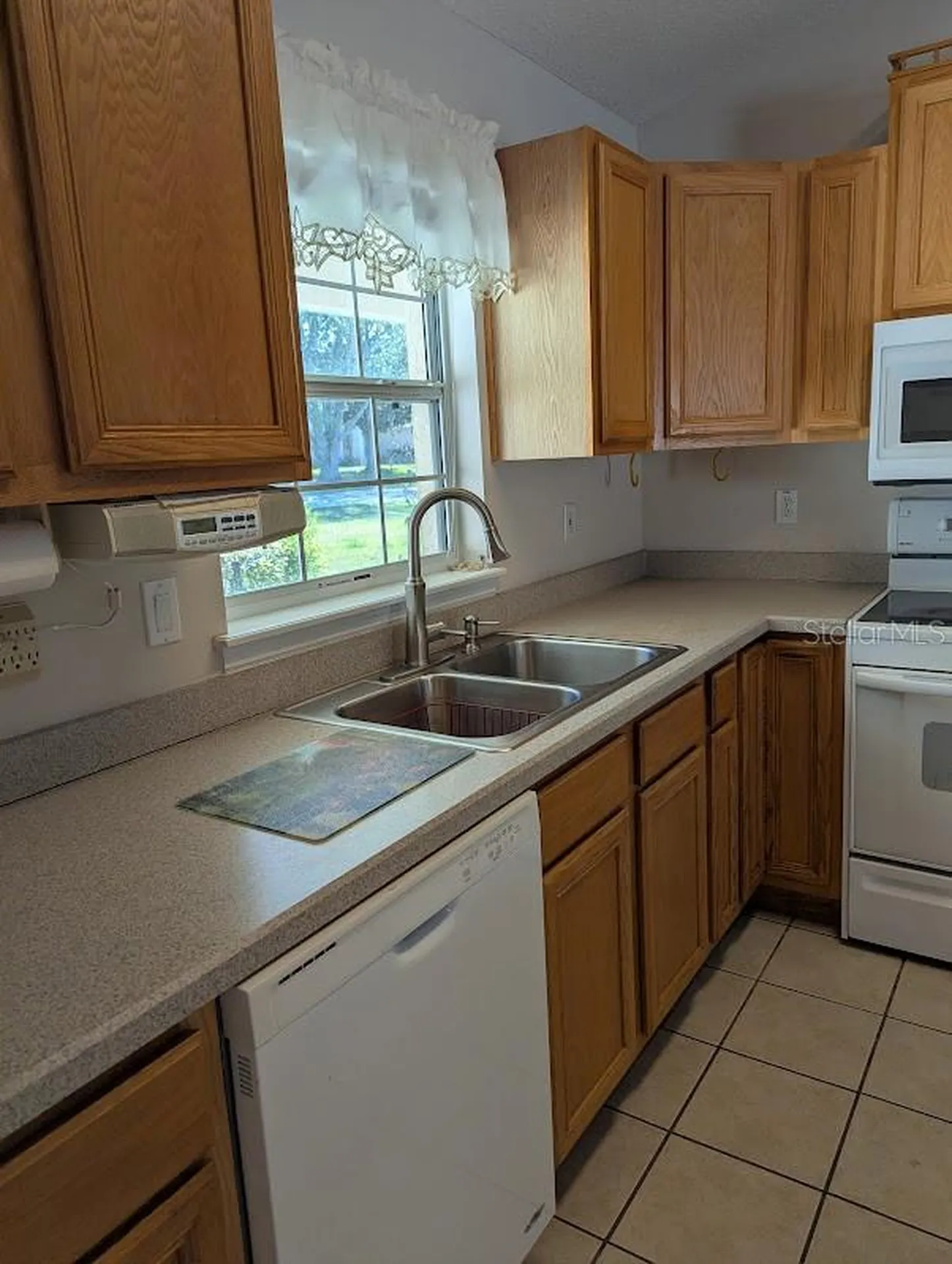 108 Twin Lake Circle Umatilla FL 32784
