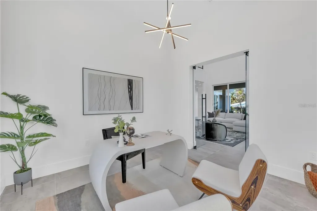 603 Tremont Street Sarasota FL 34242