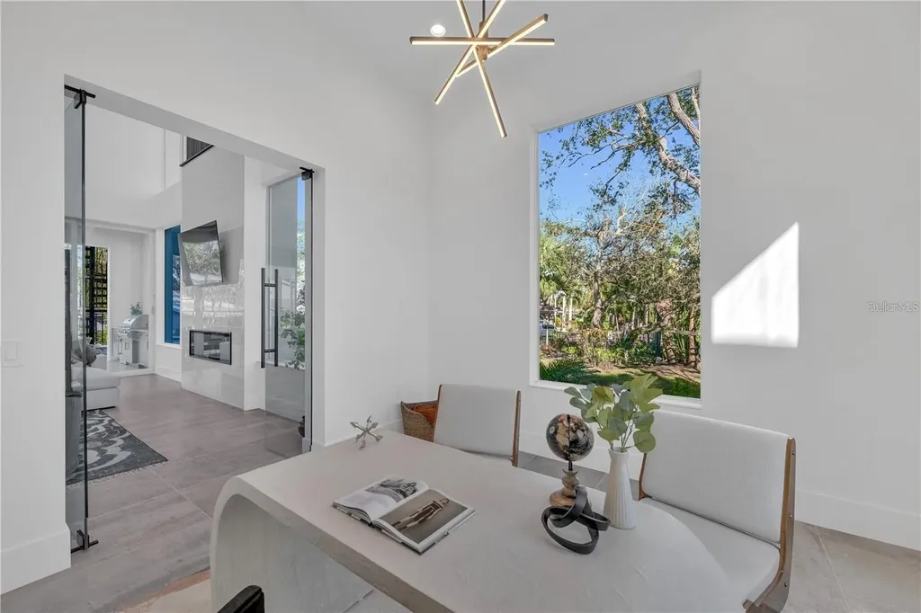 603 Tremont Street Sarasota FL 34242