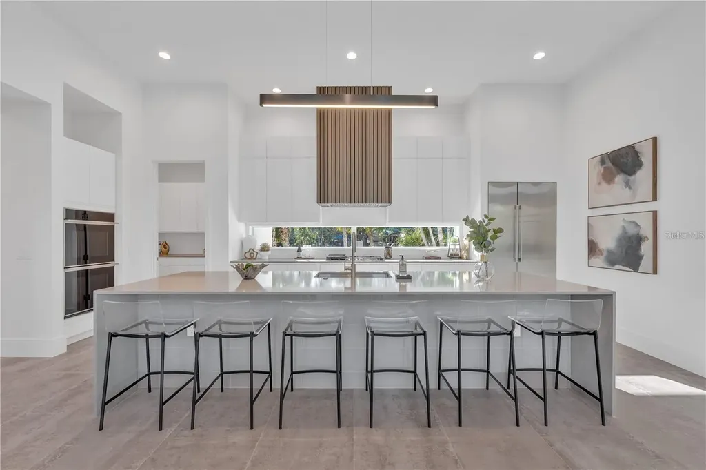 603 Tremont Street Sarasota FL 34242