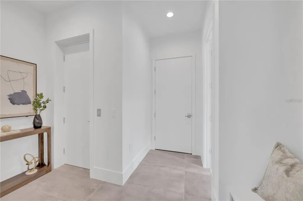 603 Tremont Street Sarasota FL 34242