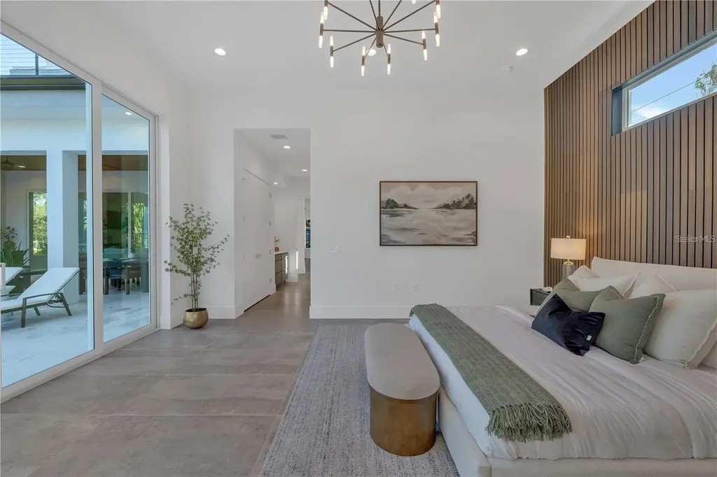 603 Tremont Street Sarasota FL 34242